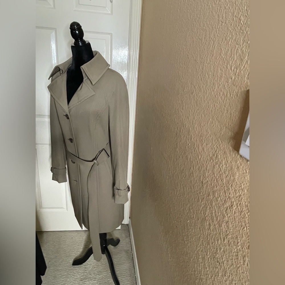 Women’s Orvis small Herringbone trench Coat​​​​​​​​​​​​​ - Picture 5 of 11